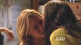 Hilary Duff lesbian kiss