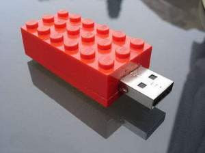 Foto Unik 33 USB yang Unik