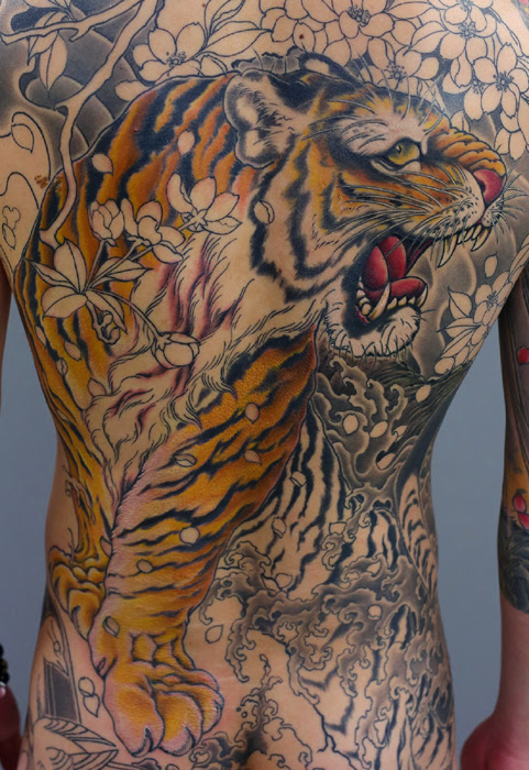 一匹虎 背中 制作中 Yk Tattoo Blog