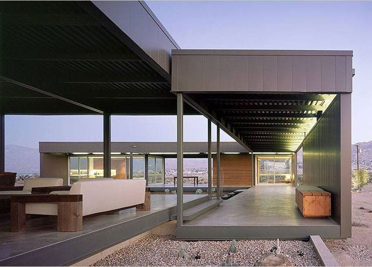 Contemporary House in Desert Hot Springs by Marmol Radziner | HomeDSGN