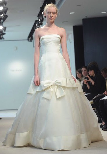 Vera Wang Wedding Dress 