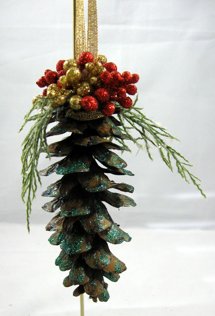 Pine Cone Christmas Ornament 102