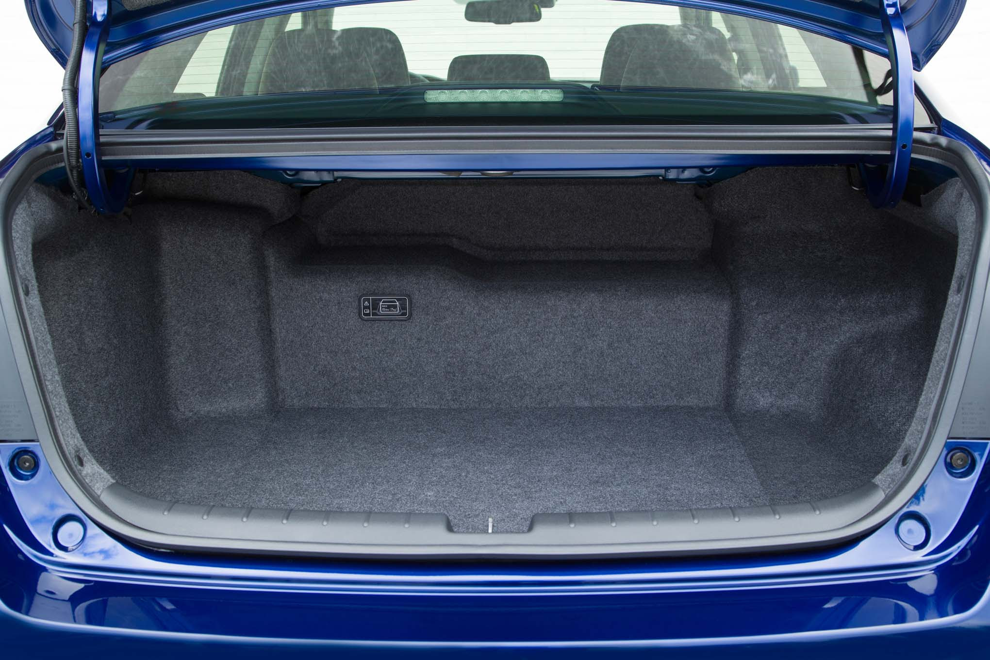 Refreshed Honda Accord Hybrid Debuts - Automobile