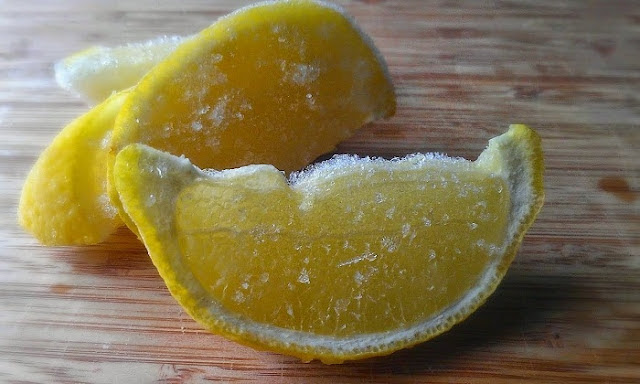 These Frozen Lemons Can Make You Say Goodbye To Diabetes, Obesity, Cancer Tumors And Brain Disorders Such as Parkinson's Disease!