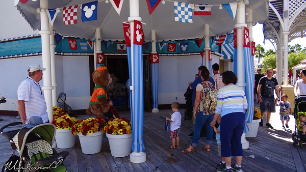 Disneyland Resort, Disney California Adventure, Halloween, Duffy