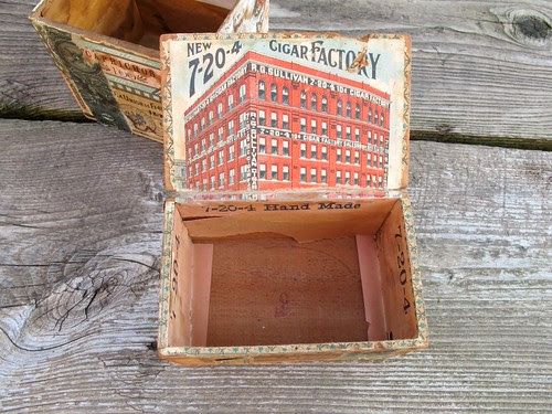 cigar box interior