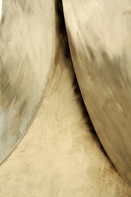 detail, howard's way