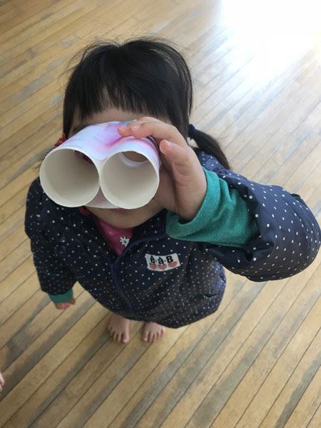 トイレットペーパーの芯で作る 手作り望遠鏡の作り方 ガムシャラナ子育て