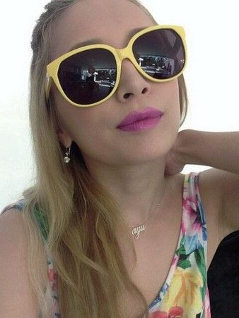 浜崎あゆみ 花柄の服 丸い体型に おばさん の声 人民網日本語版 人民日報