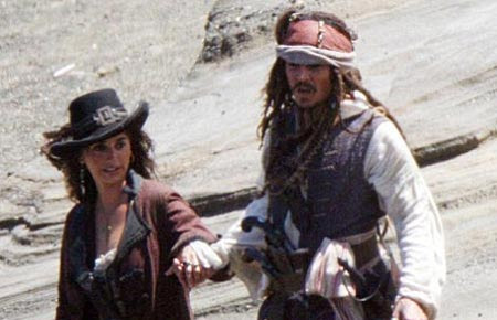 johnny depp penelope cruz blow. Penelope Cruz and Johnny-Depp,