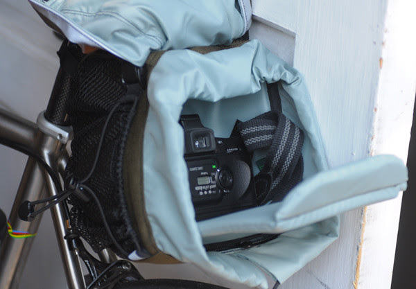Dill Pickle Camera Bag