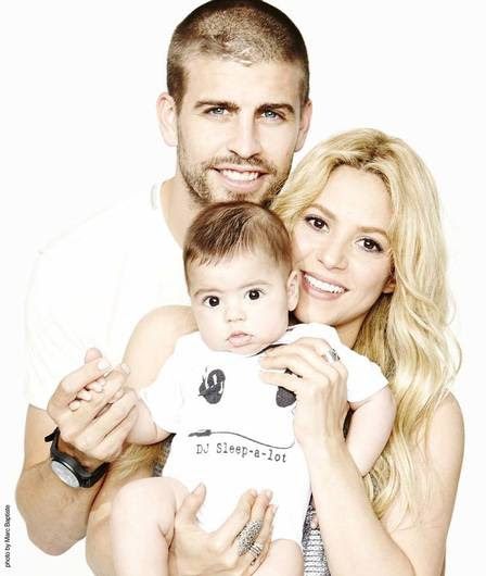 Shakira, seu companheiro Piqué e o filho do casal