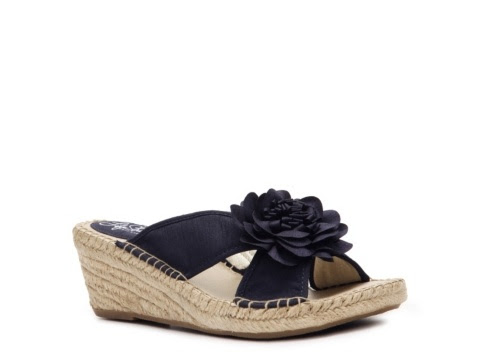 LifeStride Bloom Wedge Sandal - but in red maybe