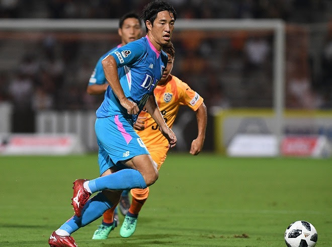 疑惑の判定に鳥栖ベンチ騒然 金崎夢生への清水dfのタックルは明らかに足を捉えていたが サッカーダイジェストweb