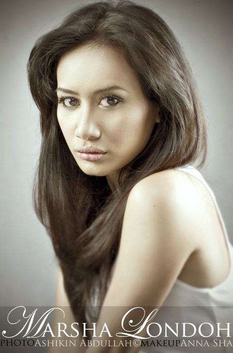 marsha telan pil