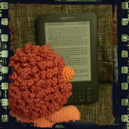 Day 4: what I / we read: the kindle, at the moment its the forgotten garden by Kate Morton #FMSphotoaday #kindle #amigurumi #crochet #instadaily #instagood #instamood #photoaday