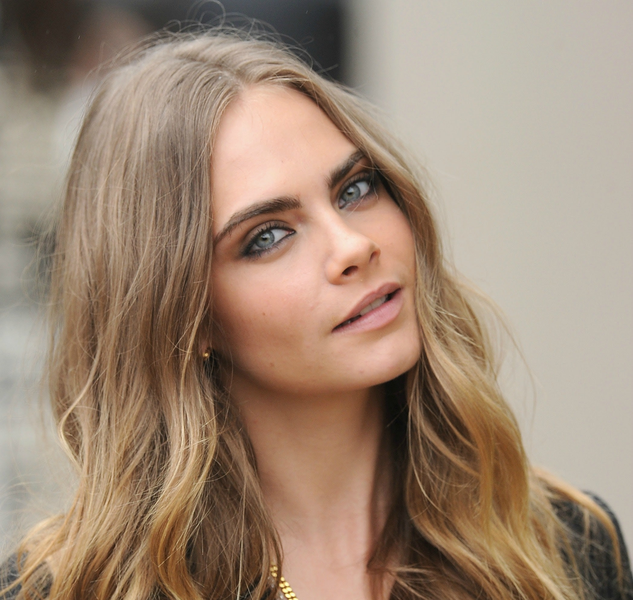 The Best Makeup Colors for Blue Eyes | Glamour