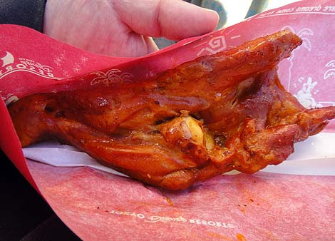 ロストリバークックハウス 東京ディズニーシー スパイシースモークチキンレッグ 東京b級グルメ