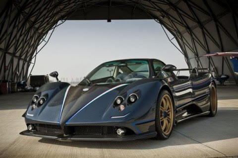 http://www.motorafondo.net/wp-content/2010/02/zonda_tricolore2-1600x1200.jpg