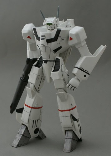 Old skool Arii 1/72  - VF-1J Target Battriod - 3