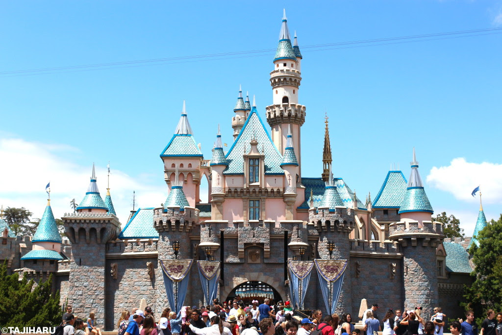 世界初のディズニーパーク カリフォルニア ディズニーランド リゾートって Tajiharu Official Website