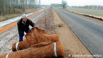 A dike near the Oder River
Photo: Patrick Pleul dpa/lbn