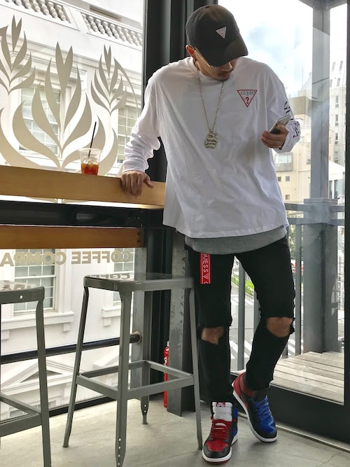 ストリート系のファッションはメンズのもの 最新の着こなしをチェック