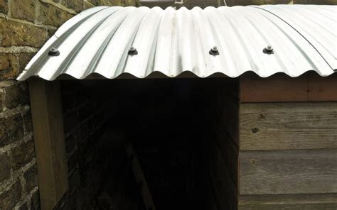 build  unique shed  middle