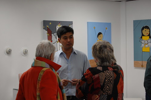 Franklin Art Center: discussing art