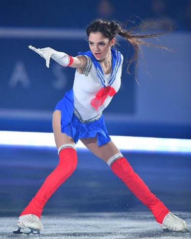 メドベージェワの熱愛彼氏は羽生結弦かロシア人か セーラームーンコスプレ画像がヤバい 炎の体育会 川べりの船着き場