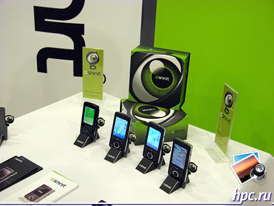 Presentation communicators Gigabyte GSmart WM998, MW700 and MS800