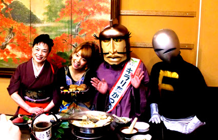 サンレッド特集 髭男爵 取材 鶏だんご鍋 たまい本店