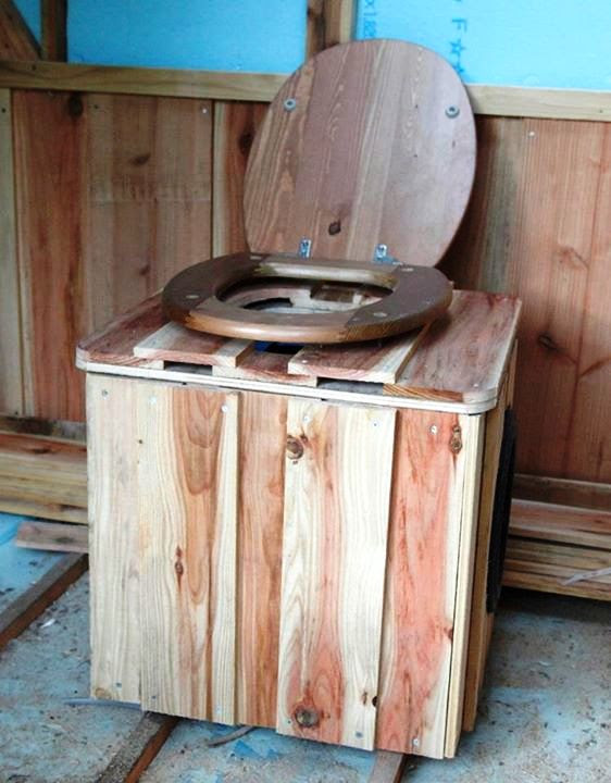 今まで作ったコンポストトイレをまとめてみました