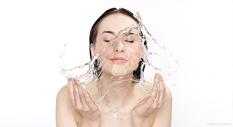 نتيجة بحث الصور عن ‪how to remove makeup‬‏