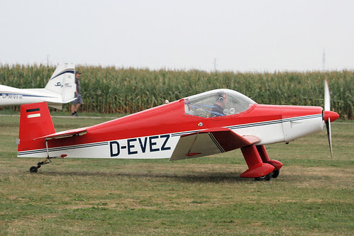 D-EVEZ