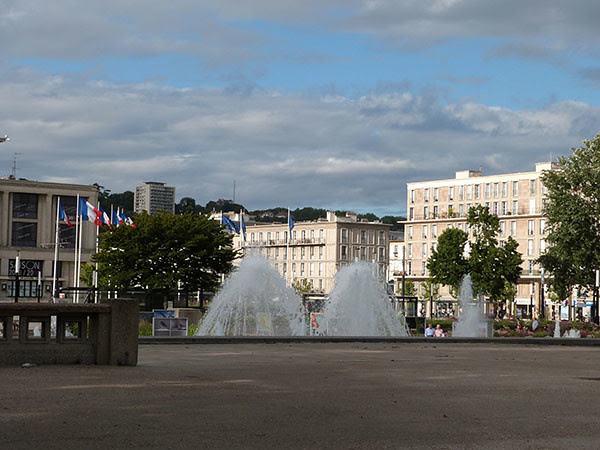 place d el'hôtel de ville