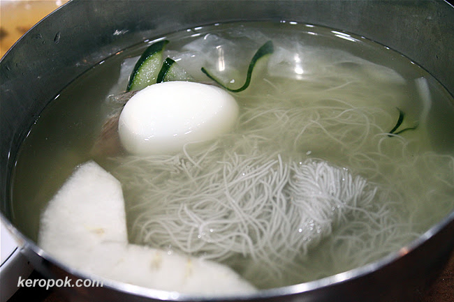 Cold Noodle with Soup