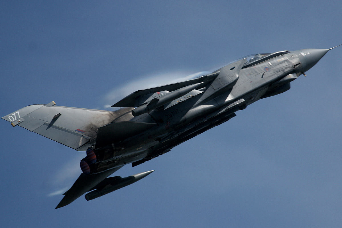 飛行機を撮ろう 戦闘機写真の撮り方1