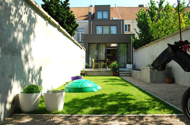 Den Hof. Na.