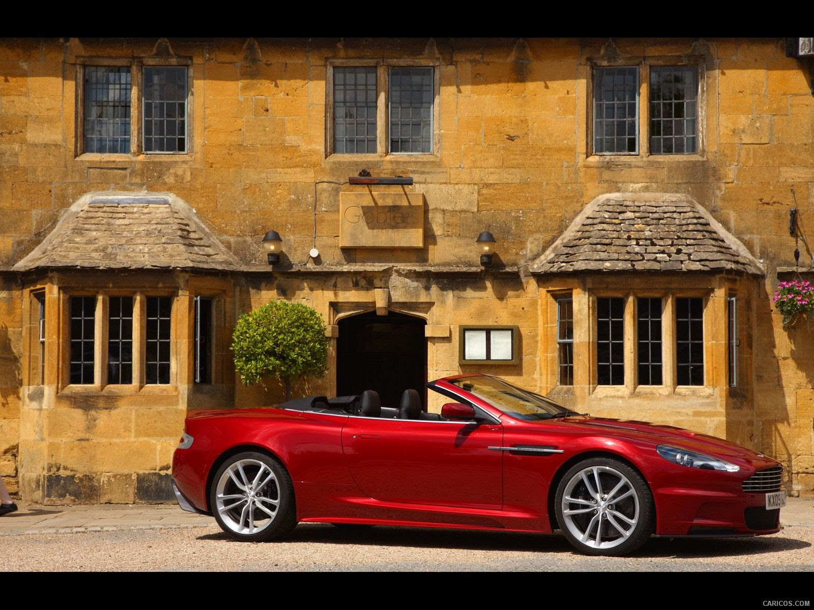 2010 Aston Martin DBS Volante