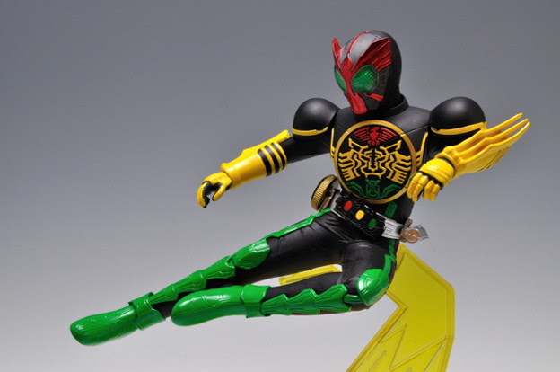 バンプレスト 一番くじ仮面ライダーシリーズ 仮面ライダーオーズ変身 タカ トラ バッタ 編 必殺技フィギュア賞 仮面ライダーオーズ タトバコンボ 001 写真共有サイト フォト蔵