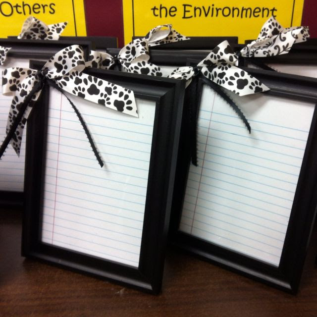Dry erase boards made out of picture frames! This would be awesome for a teacher's desk to keep reminders/to do's on. Wouldn't get lost in all the other papers :)