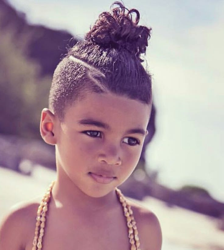 1000 images about Curly  boys  hair  on Pinterest 