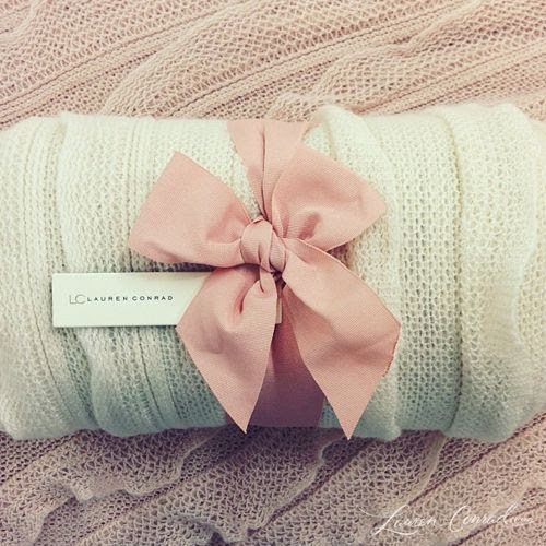 a pretty throw blanket from the LC Lauren Conrad Kohl's bedding collection