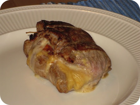 Varkenshaas met Zongedroogde Tomaat en Mozzarella
