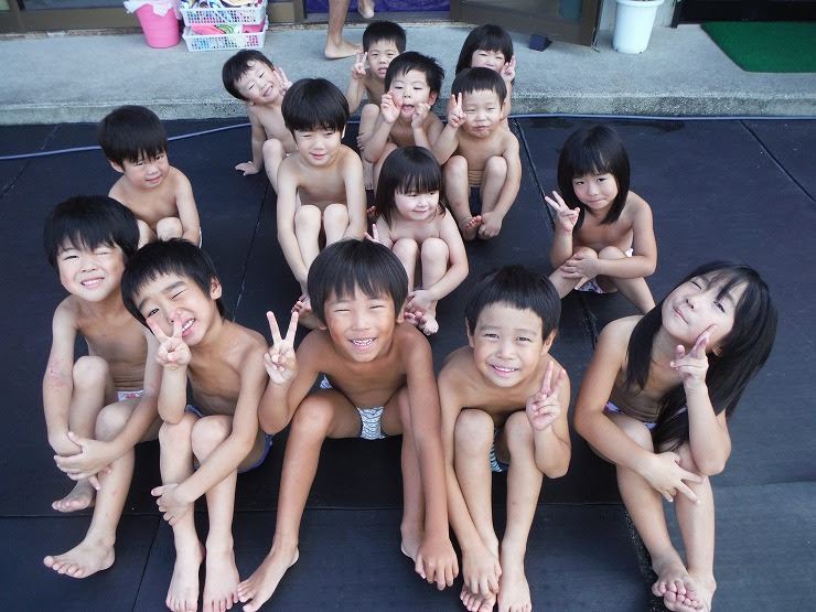 ボディーペインティング 福岡市早良区の保育園 じろうまる保育園 公式