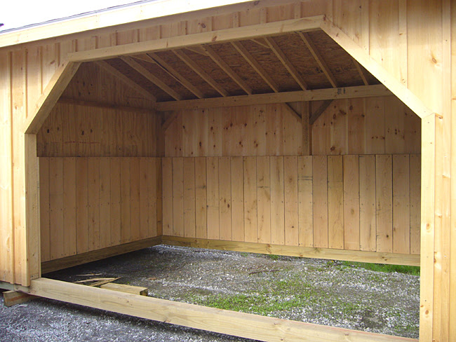 Run In Sheds Amish Built Horse Sheds and Barns