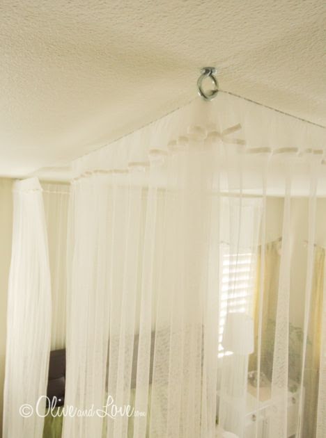 Hanging Canopy From Ceiling / Renter's Canopy Bed - Paperblog : Canopies add old world elegance to a room, but traditional varieties secure to the bed or into hardware installed on the ceiling.