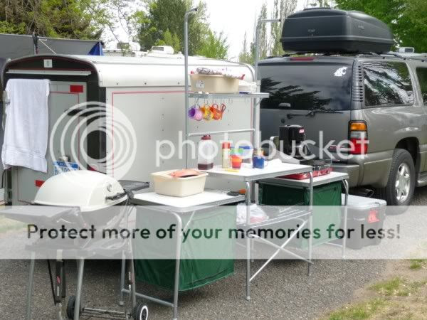 Amazing Cabela's Deluxe Camping Kitchen 600 x 450 · 60 kB · jpeg