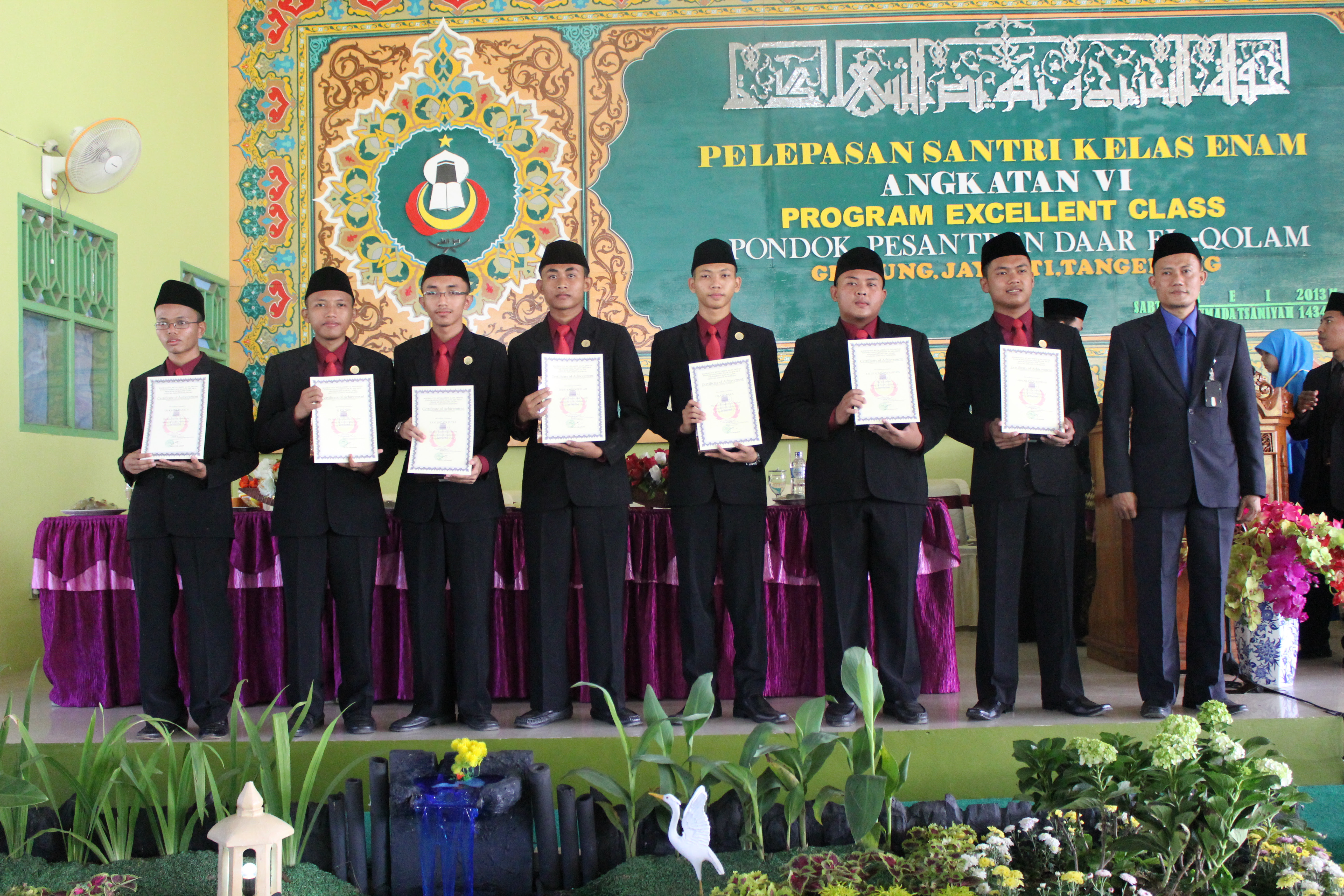 Wisuda Angkatan ke 6 Program Excellent Class Ponpes Daar 
